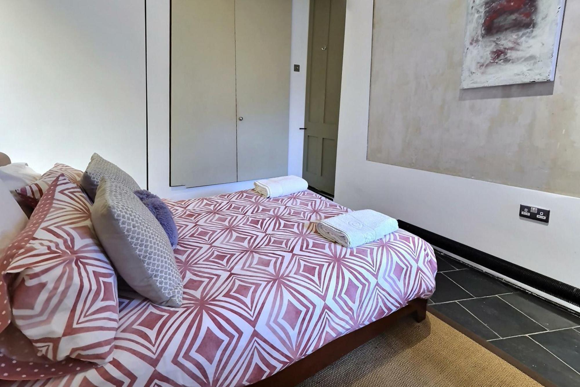 1 Bedroom Flat In Kings Cross * Londres