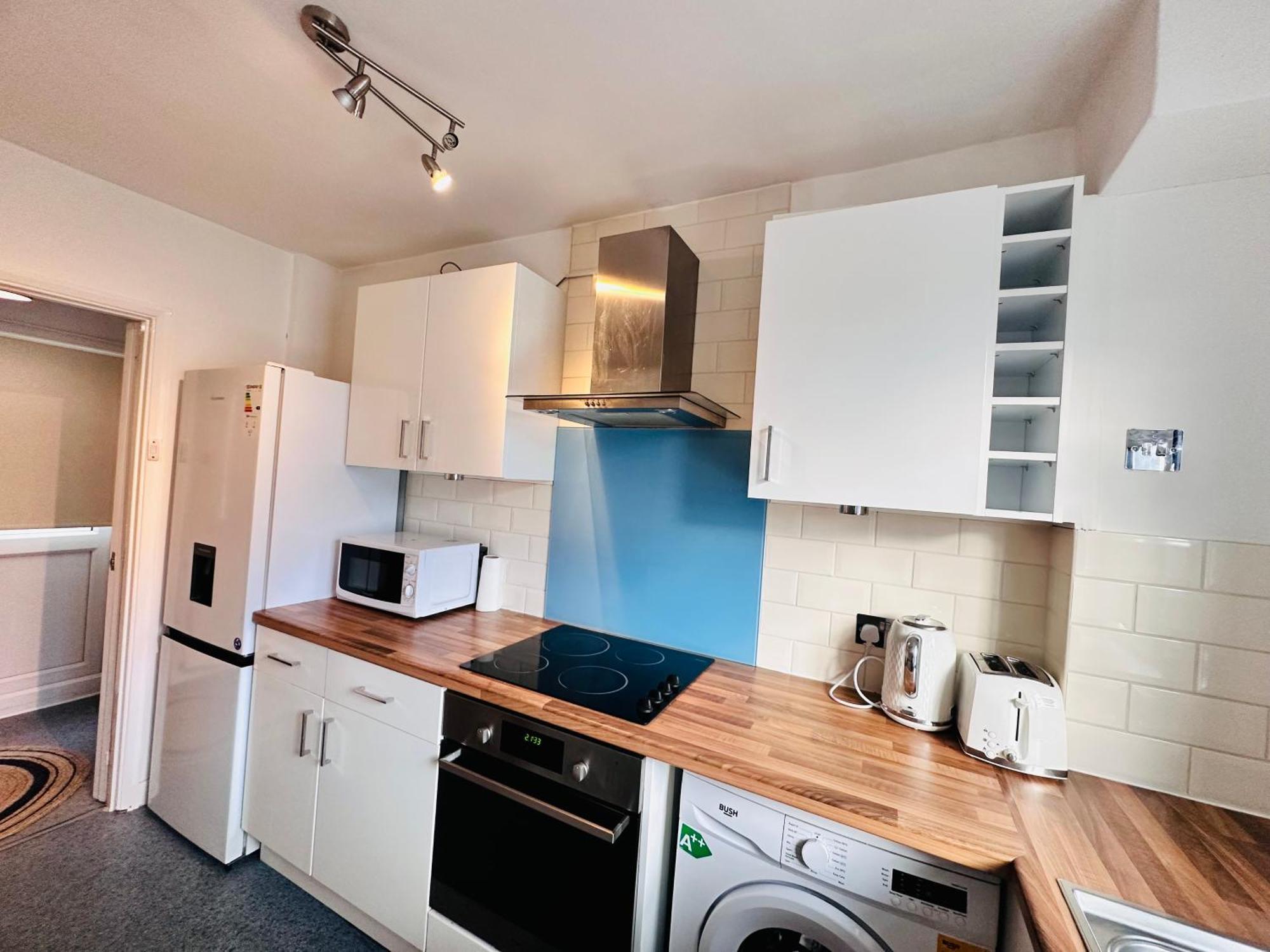 Victoria Family In Apartment London