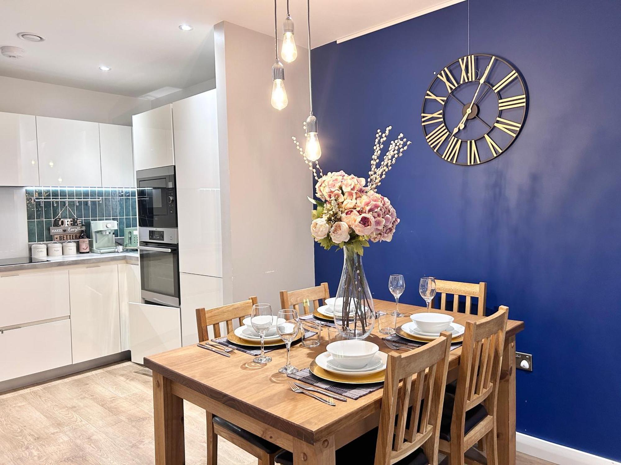 Canary Wharf, Sleeps 4, Fast Wifi, Gym, Prime Location Apartamento