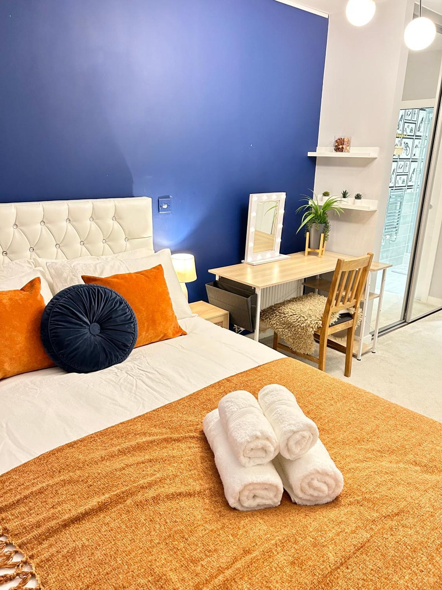 Apartamento Canary Wharf, Sleeps 4, Fast Wifi, Gym, Prime Location *