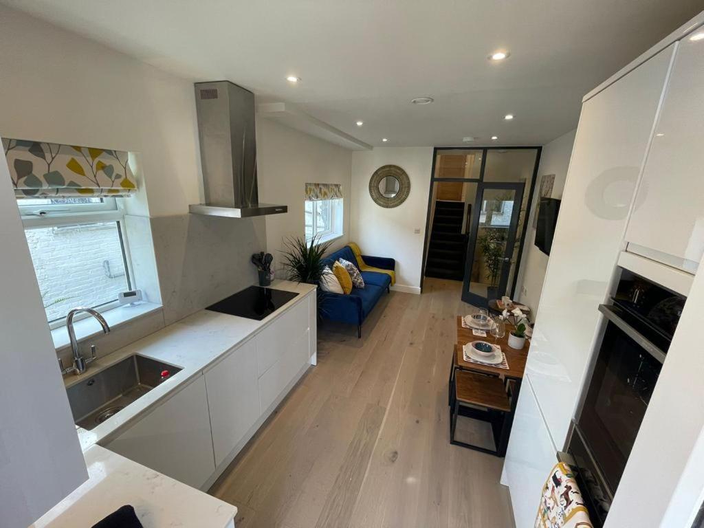 Two Bedroom - Apartment London
