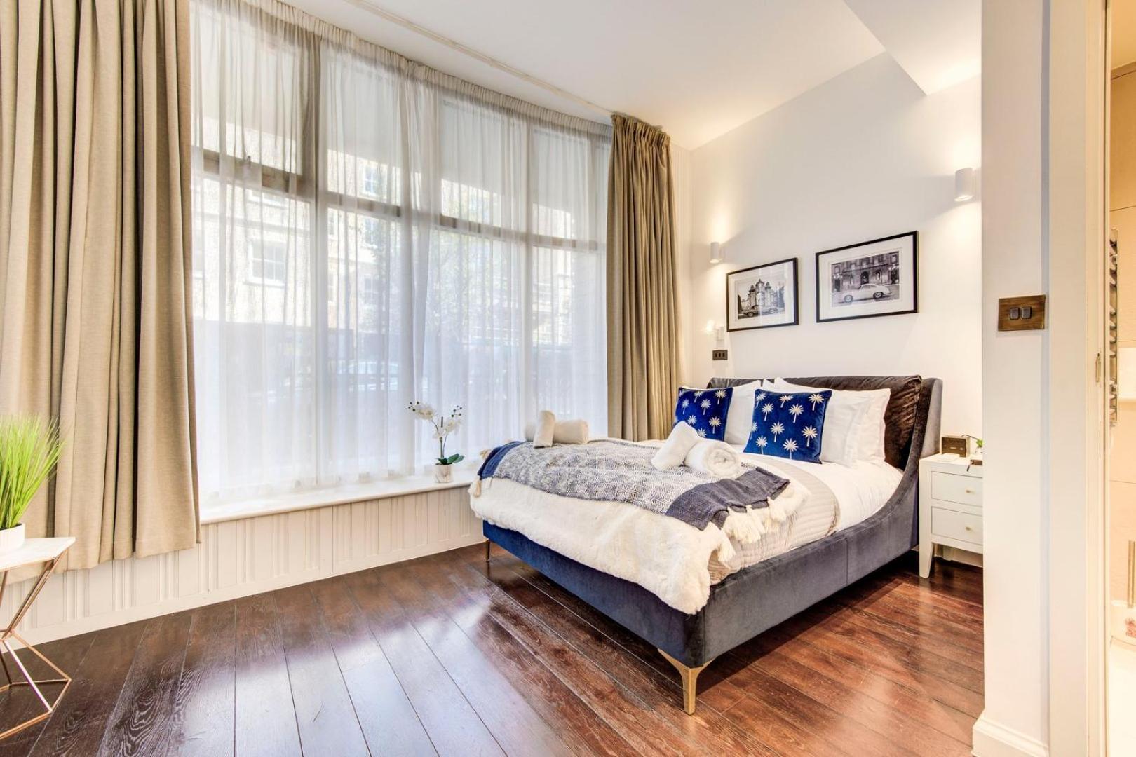 4 Guests | Smart Tv | Attractions Apartment