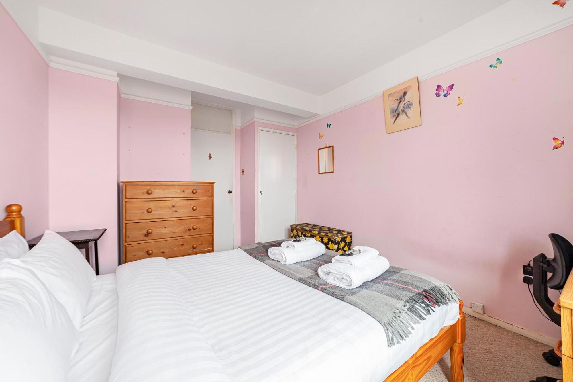 Penthouse 1br Flat Wbalcony & View, Walworth