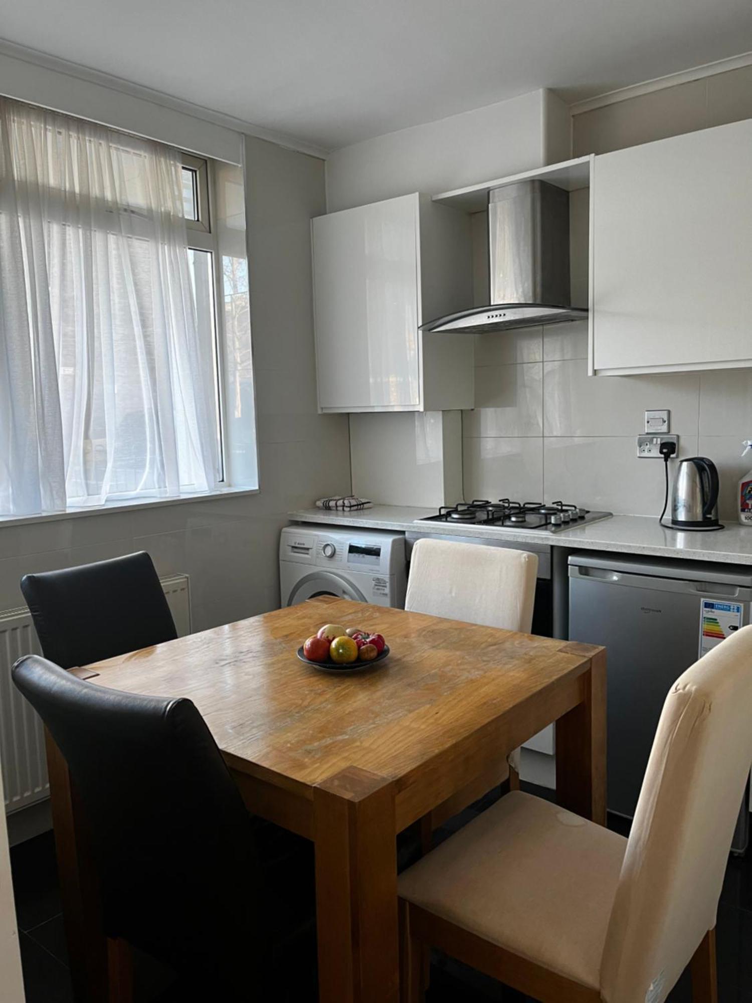 Apartment Modern 3 Bedroom 3 Bathroom With Private Garden - Maida Vale