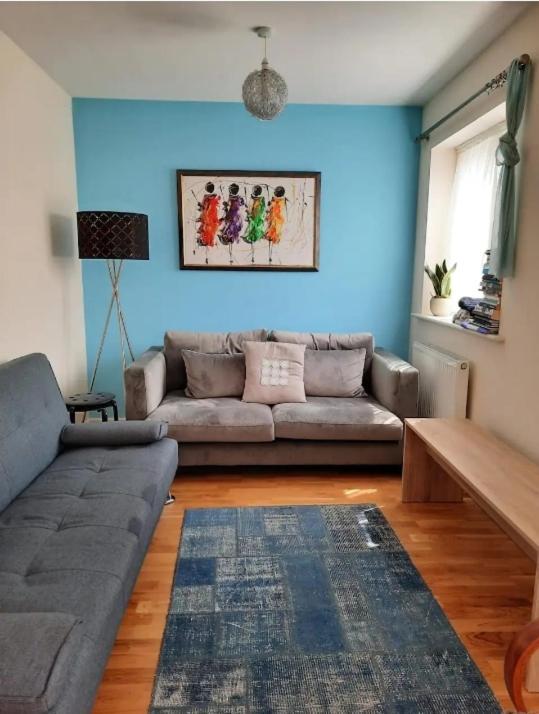 Cosy Private