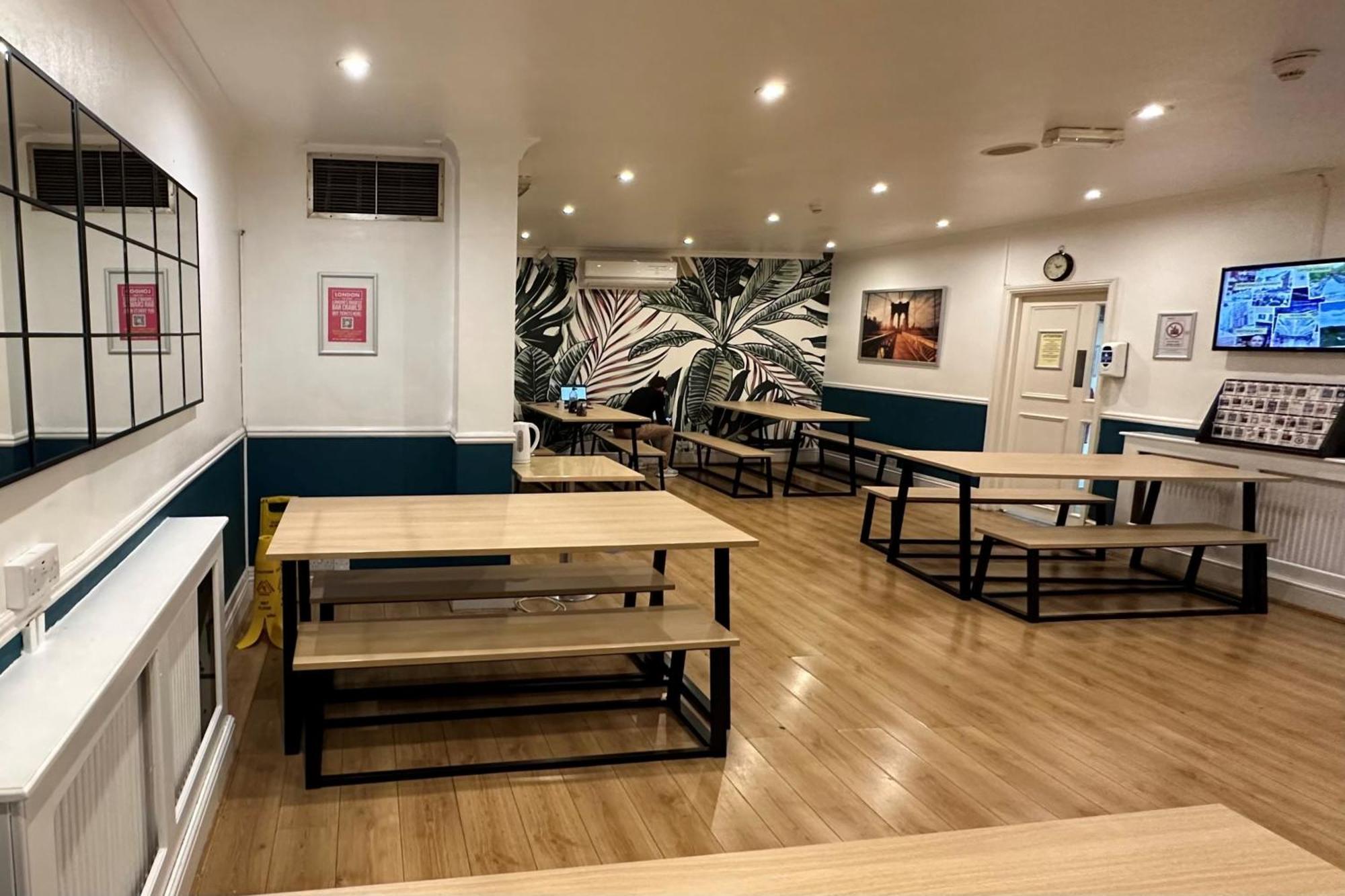 Hostal Smart Hyde Park View *