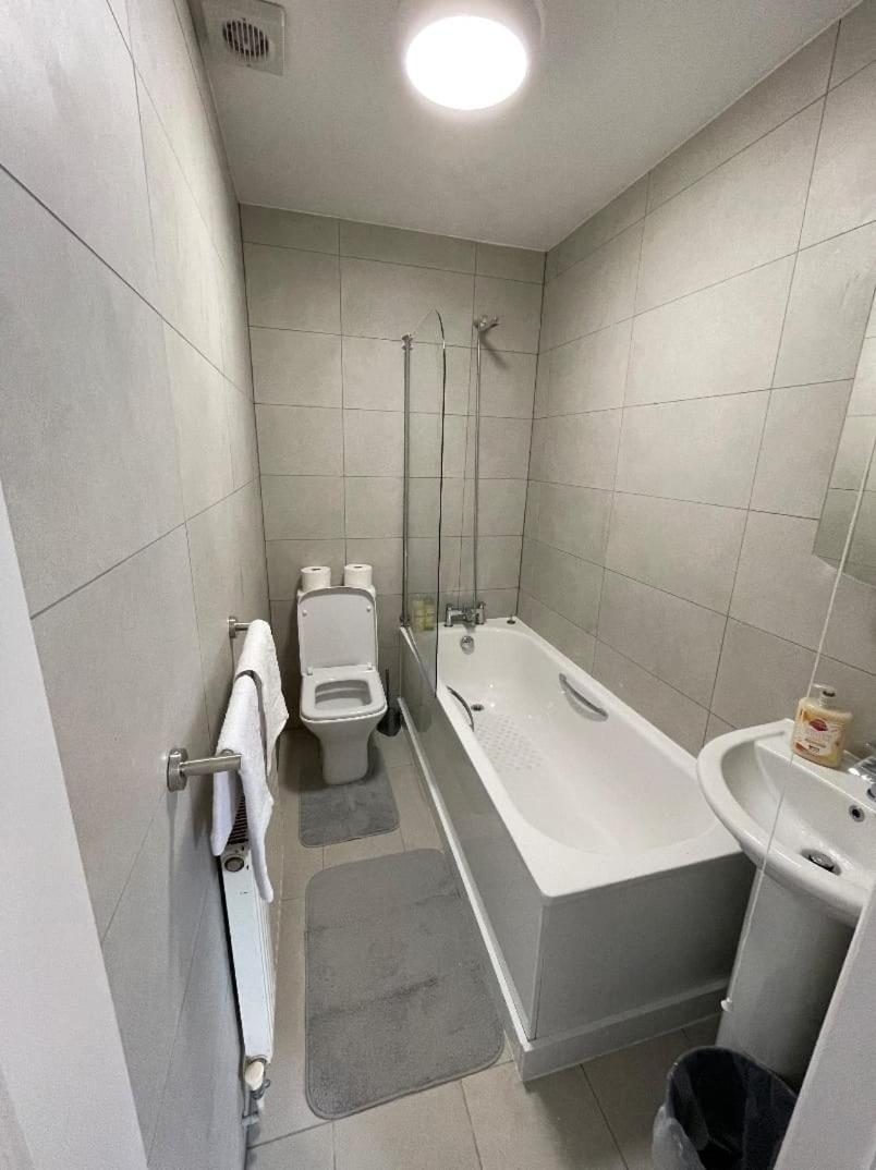 Flat 2 Battersea Park Road Appartement *