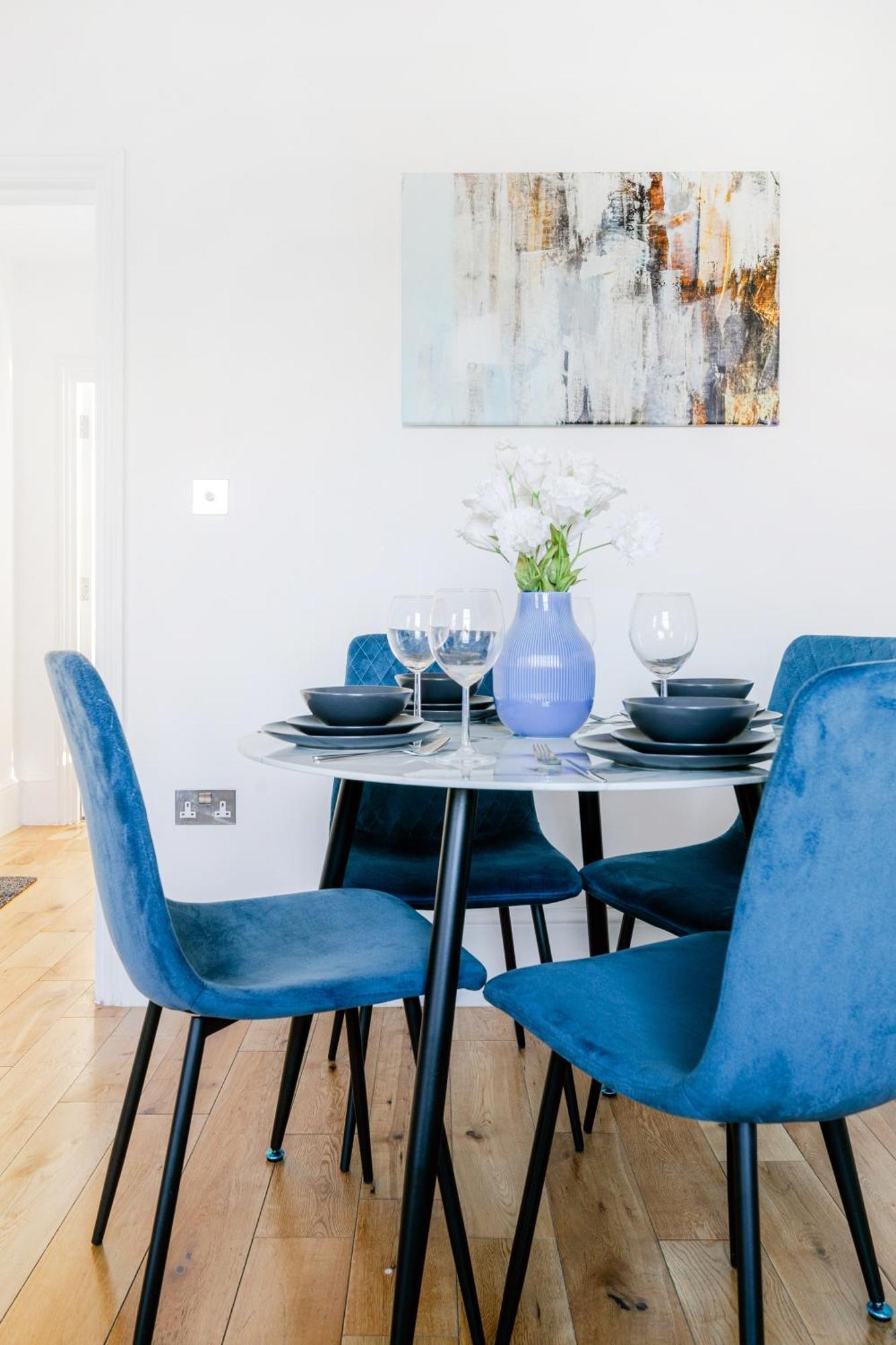 Regent's Park & Baker Street Modern Apartments! Londen