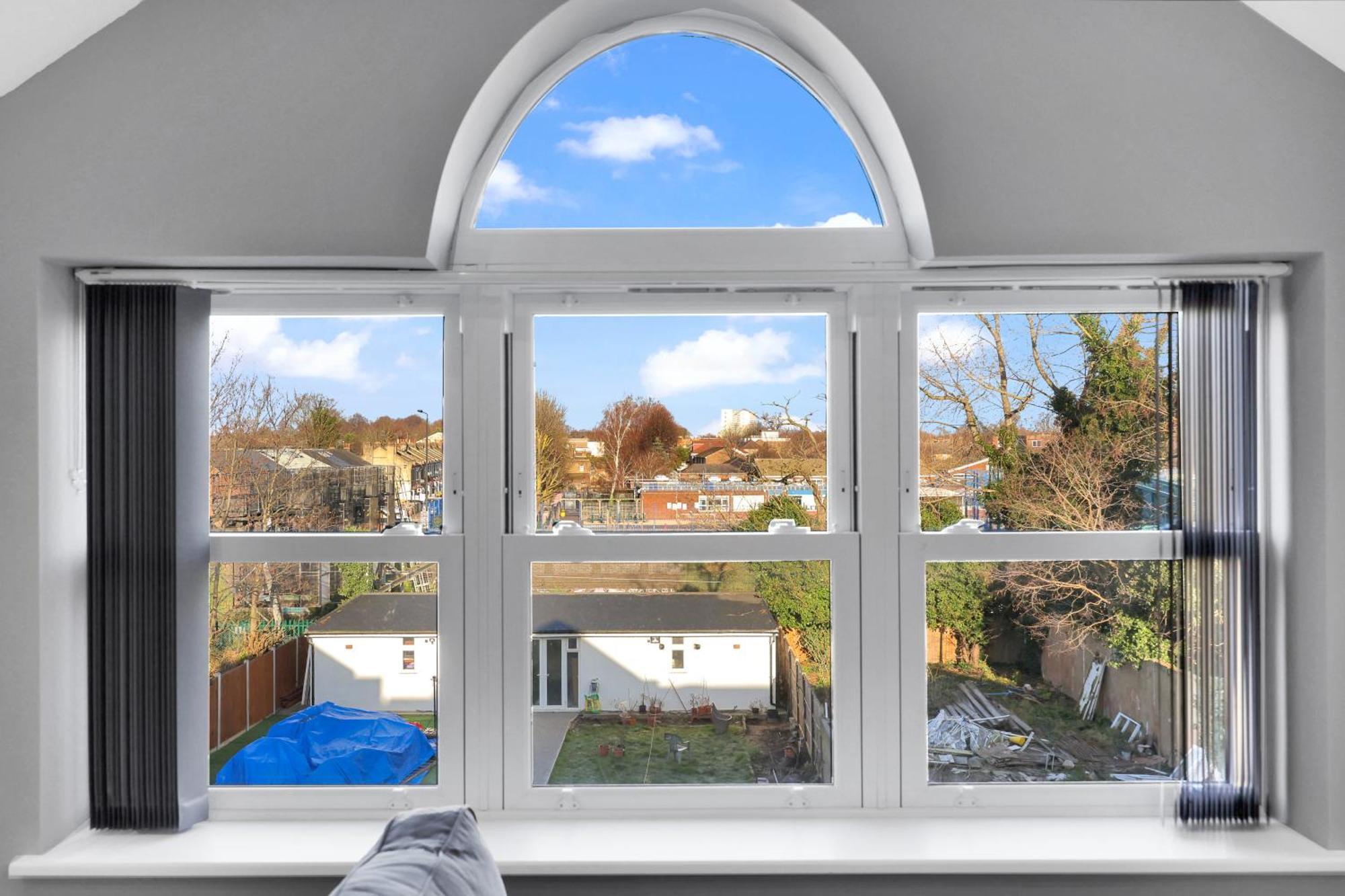 Your Cosy Modern 2 Double Bedroom Flat Fully Furnished - 5 Mins Walk To Stn Flat 4 Apartment *