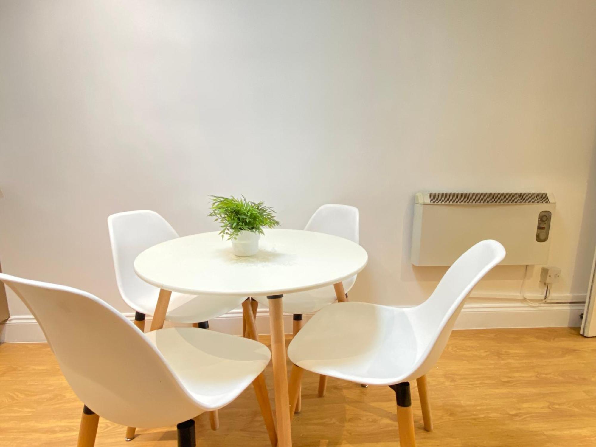 Appartement Impeccable 2-bed In *