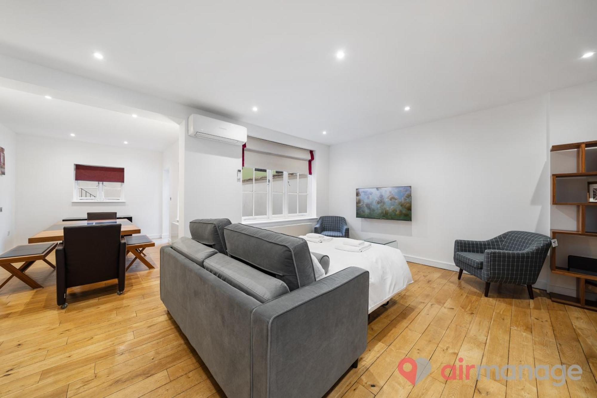Appartement Stunning 2 Bed 2 Bath With Air Con + Garden