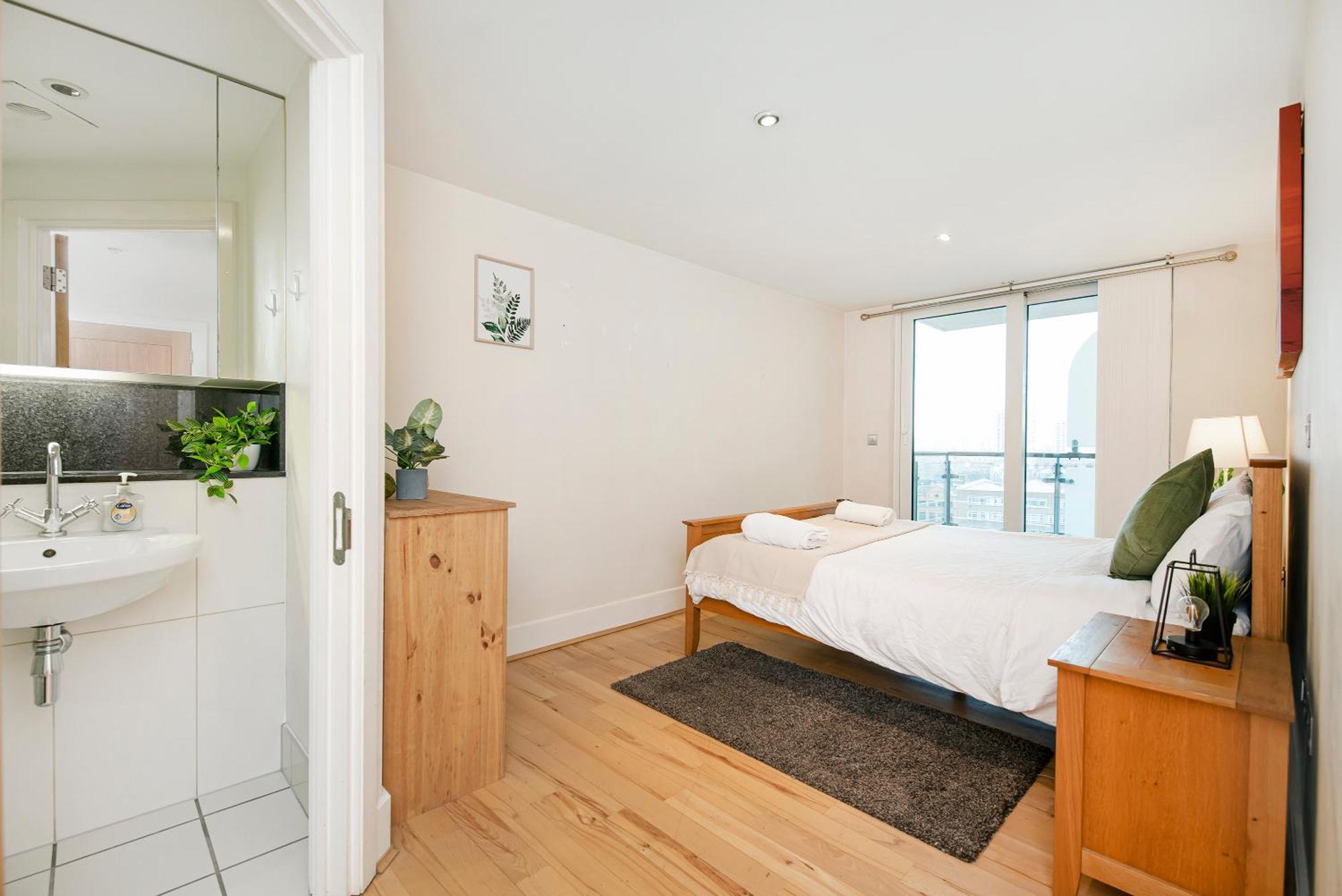 Big Flat Close To Big Ben Apartment