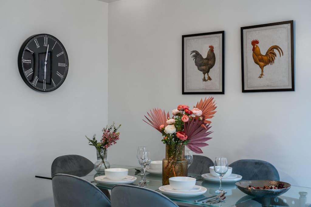 4 Beds - Tooting - 20 Min To - Free Parking