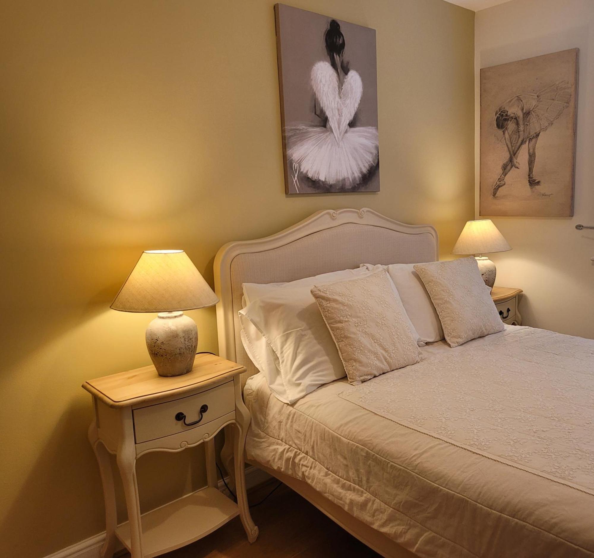 Three Bedroom By Beautiful Park Londres