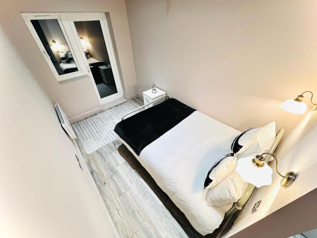 Studios: Exceptional Standard For A Memorable Apartamento