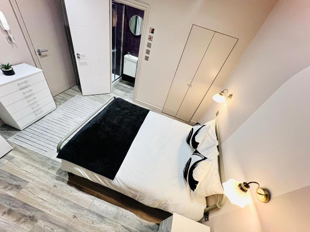 Studios: Exceptional Standard For A Memorable * Londres