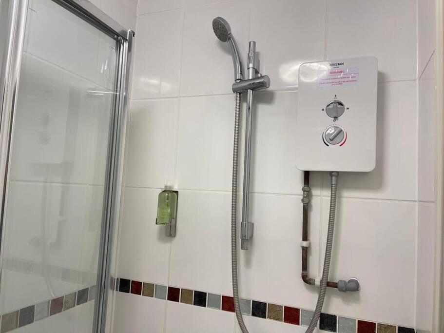 Single Bright Flat In King's Cross London