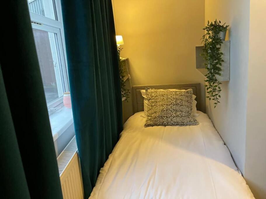 Apartment Single Bright Flat In King's Cross London