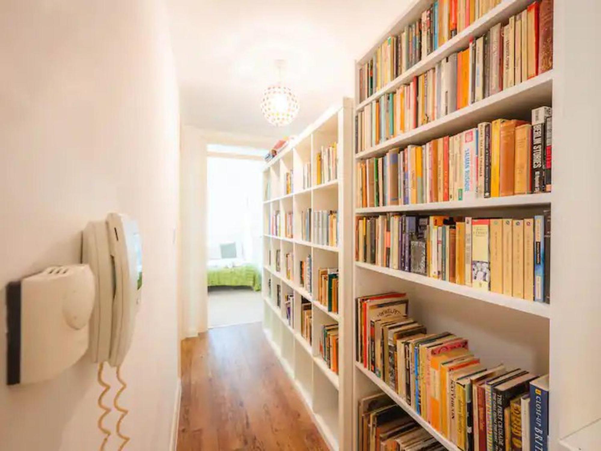 Pass The Keys Modern 2-bed With Private Balcony, Near Dalston Junction Station - Ideal Urban Retreat! * Londres
