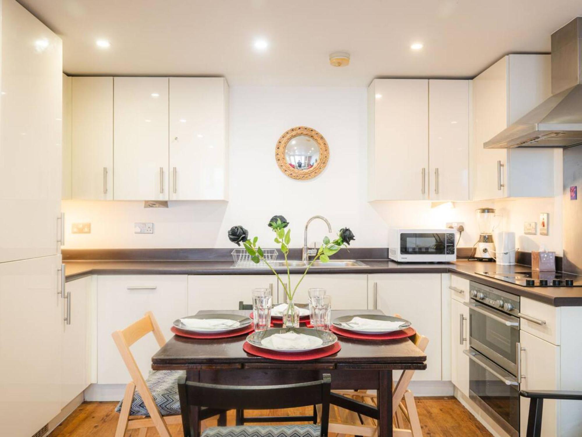 Pass The Keys Modern 2-bed With Private Balcony, Near Dalston Junction Station - Ideal Urban Retreat! Appartement Londres