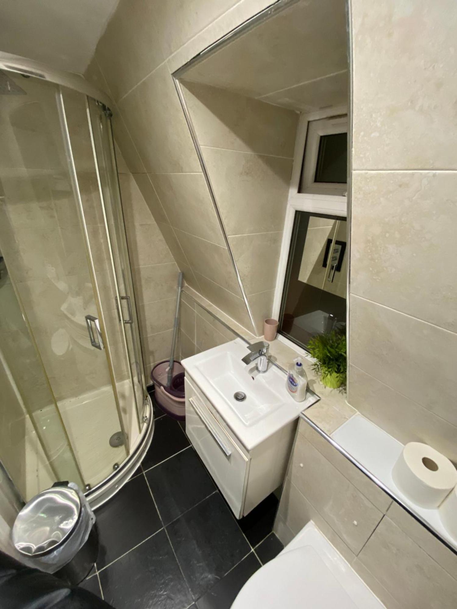 Comfy Bedrooms Near Euston Station - 1 Exmouth