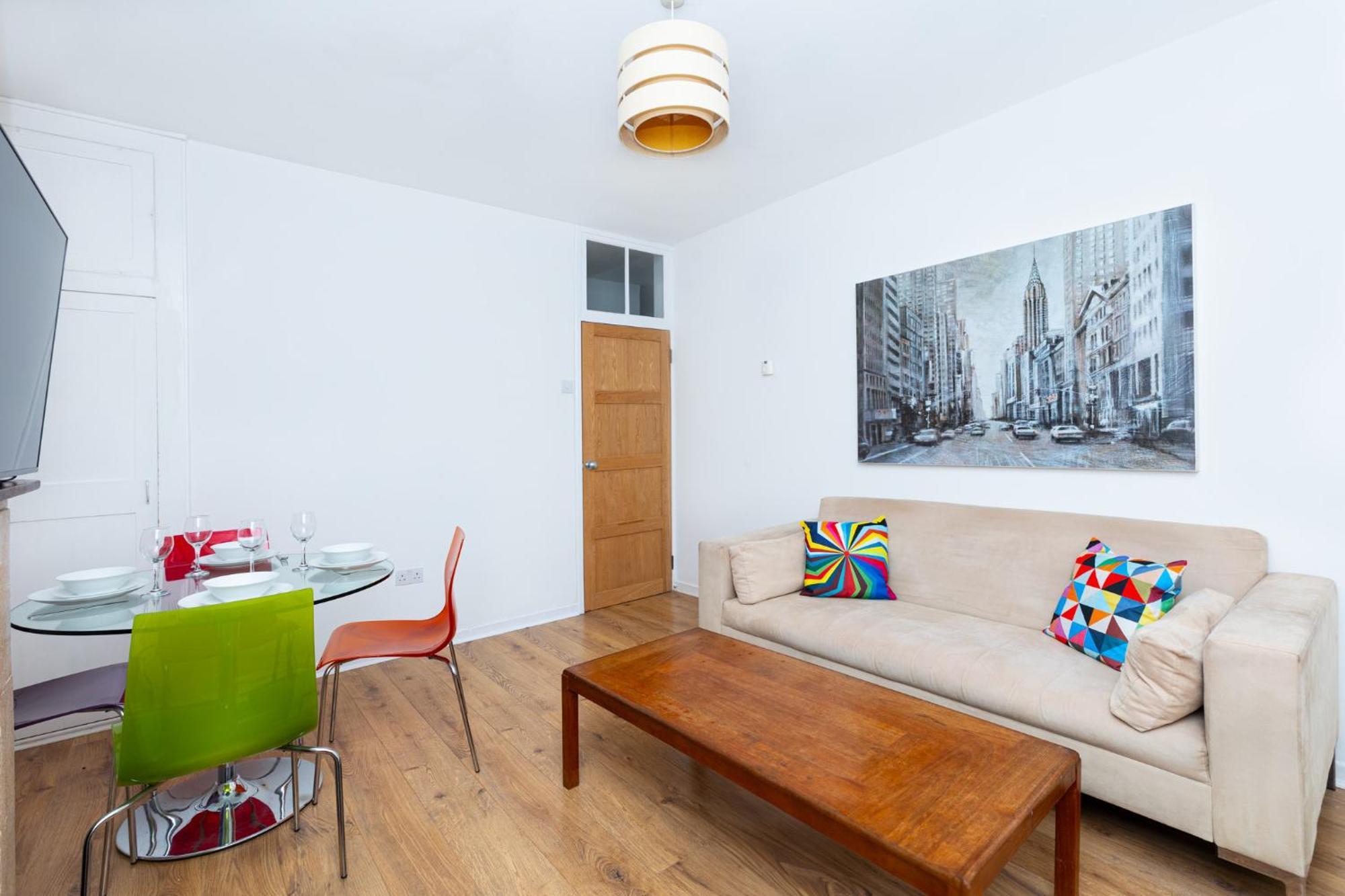 Bright Modern 1 Bedroom Flat, 5 Min To Vauxhall St * Londres