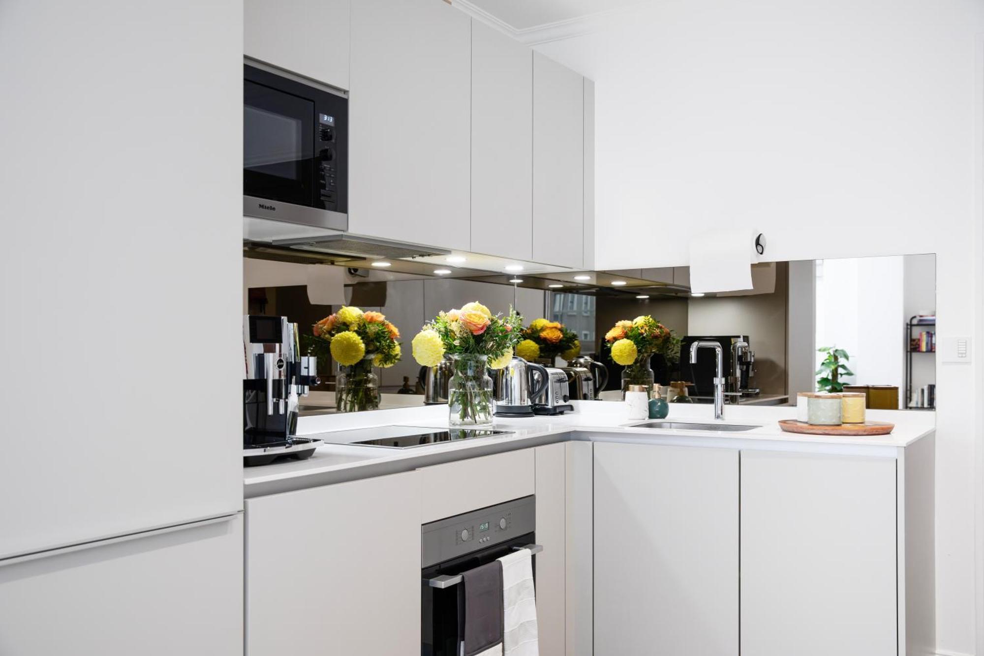 Appartement Elegant Flat - Ideal For Weekend Break *