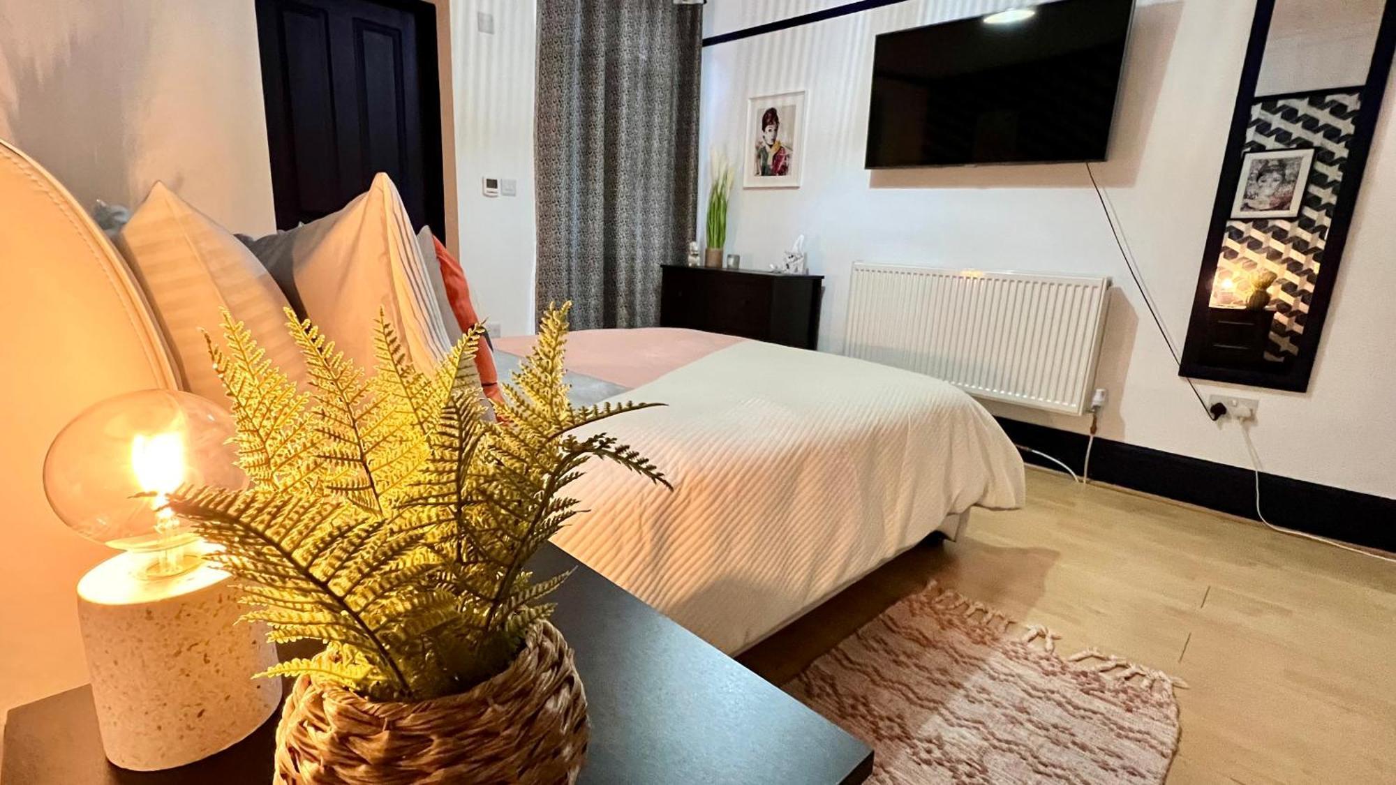 Rest Boutique Golders Apartment London