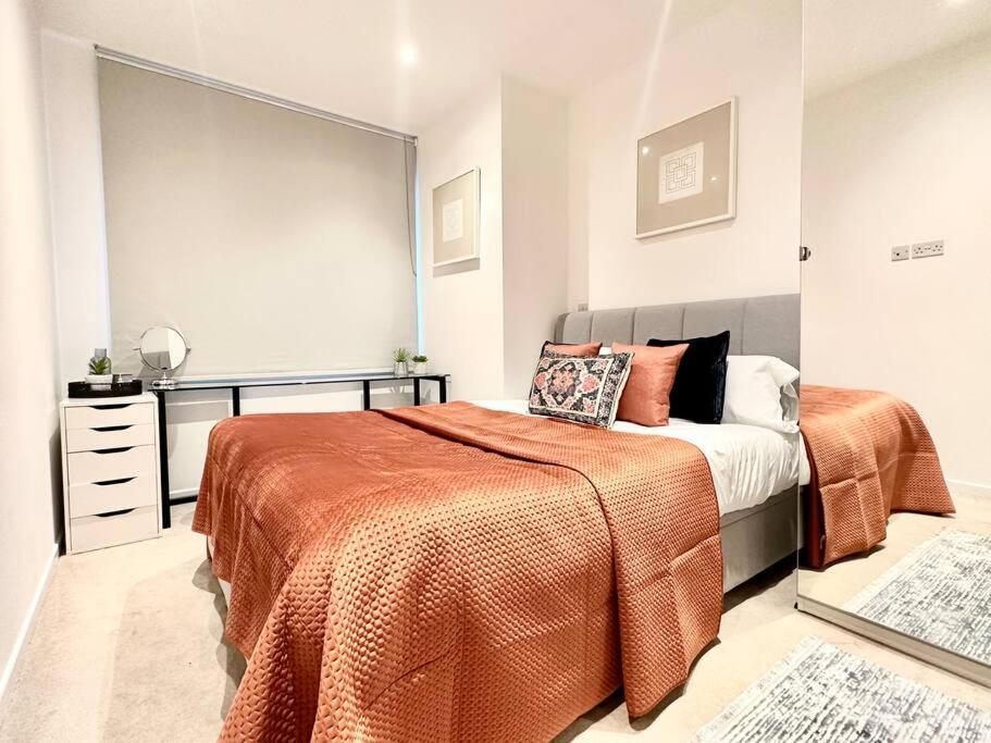 Modern 2 Bedroom In Central