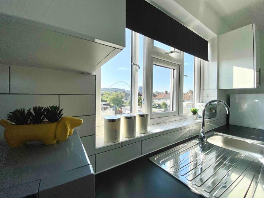 Bright Loft 30min To Appartement Londres