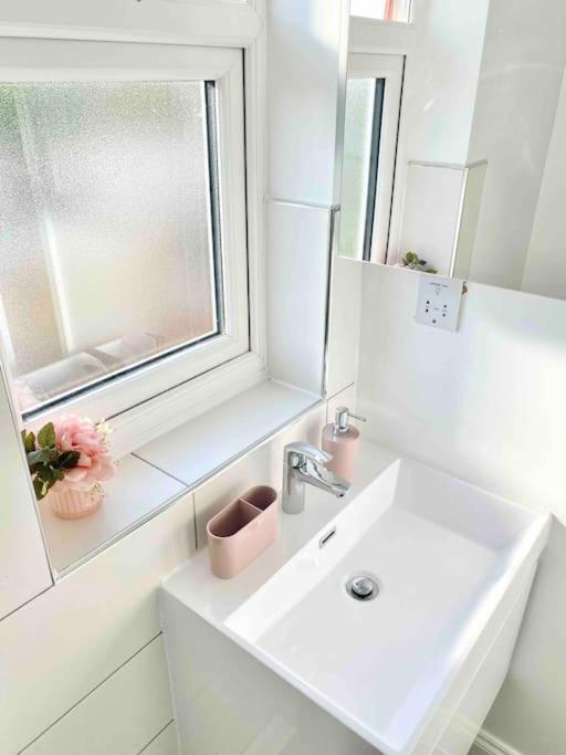 Bright Loft 30min To * Londres