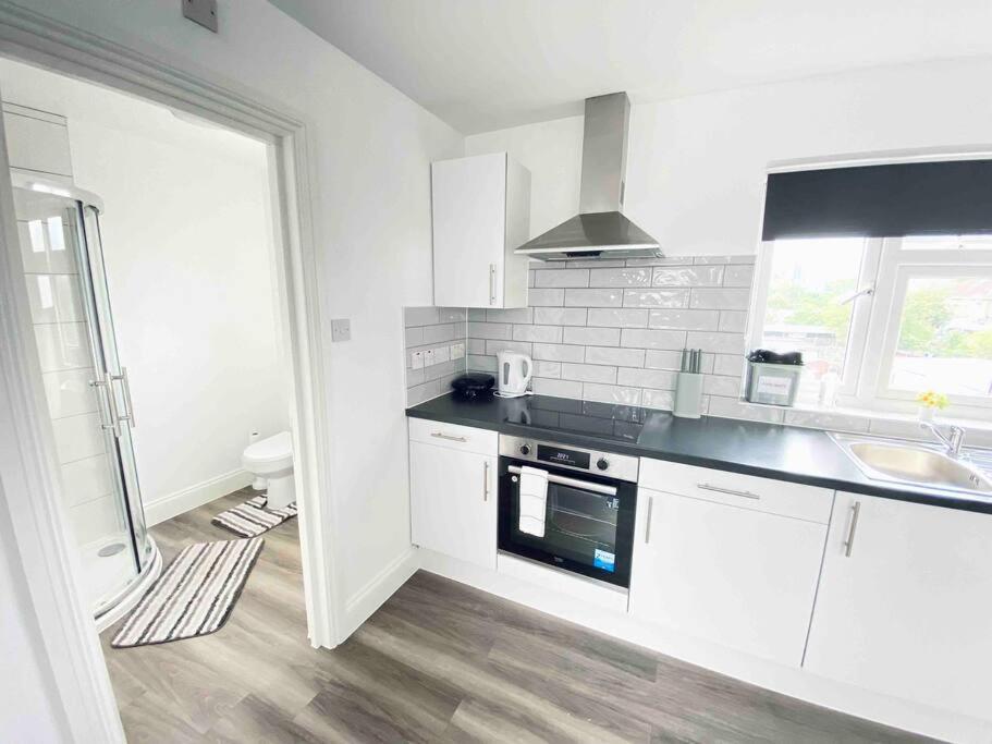 Lively Loft 30min To Apartment