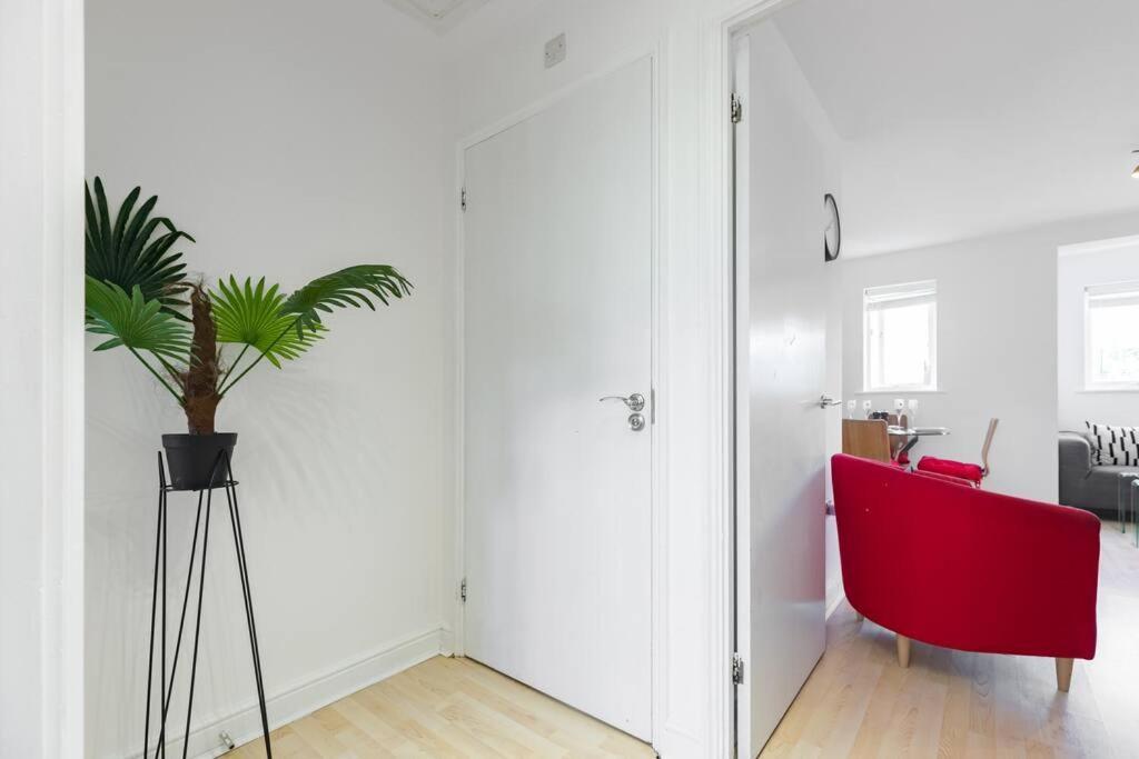 2-br Oasis In Woolwich * Londres