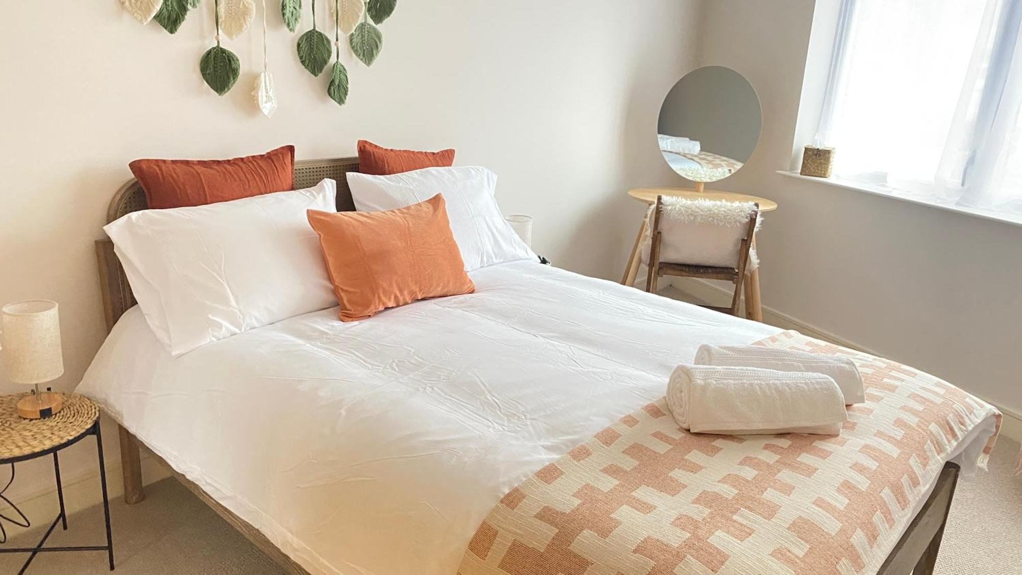 Harrow - 1 Bedroom - Parking Apartamento