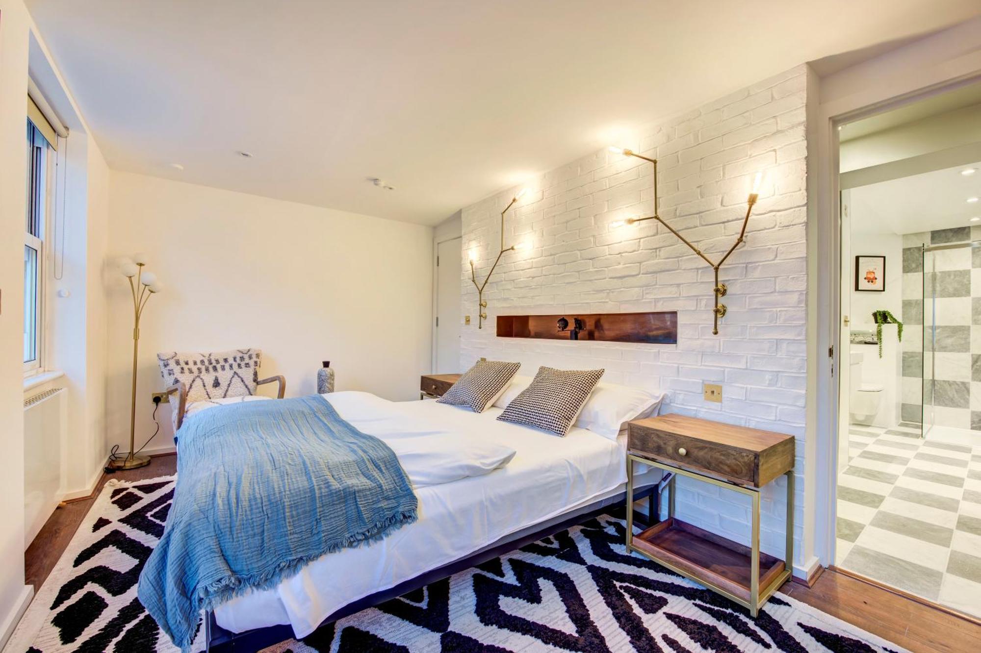 Prime Location Marylebone 4 Bed Designer Flat Apartment *