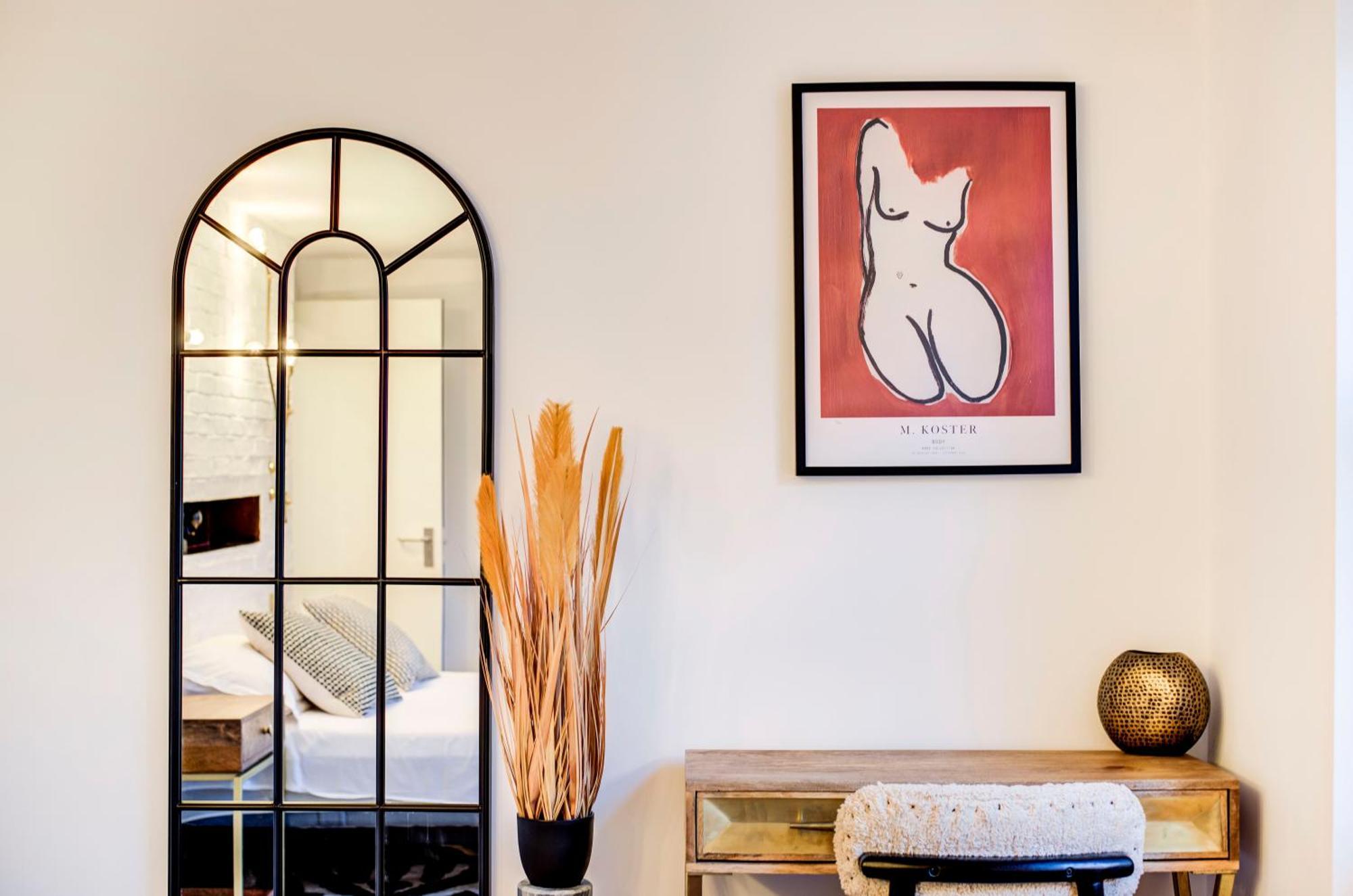 Prime Location Marylebone 4 Bed Designer Flat * London
