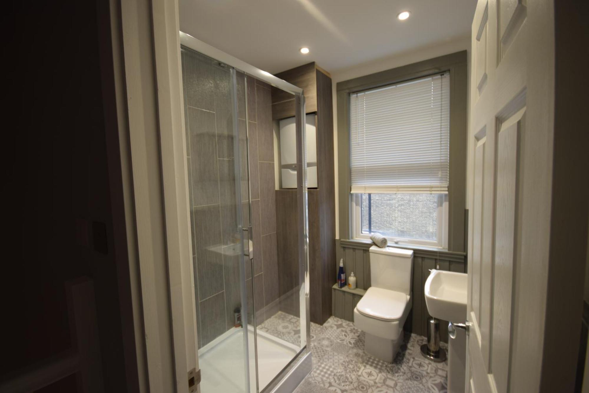 Three Bedroom House Chandos Road