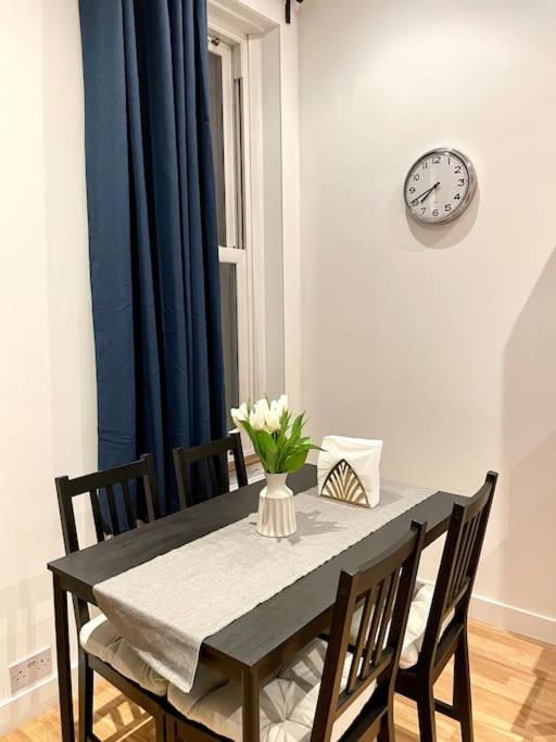 A Charming One Double Bedroom Flat *