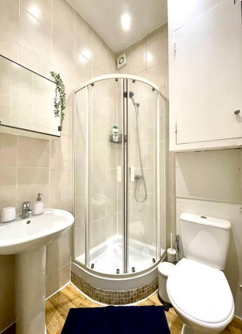 A Charming One Double Bedroom Flat