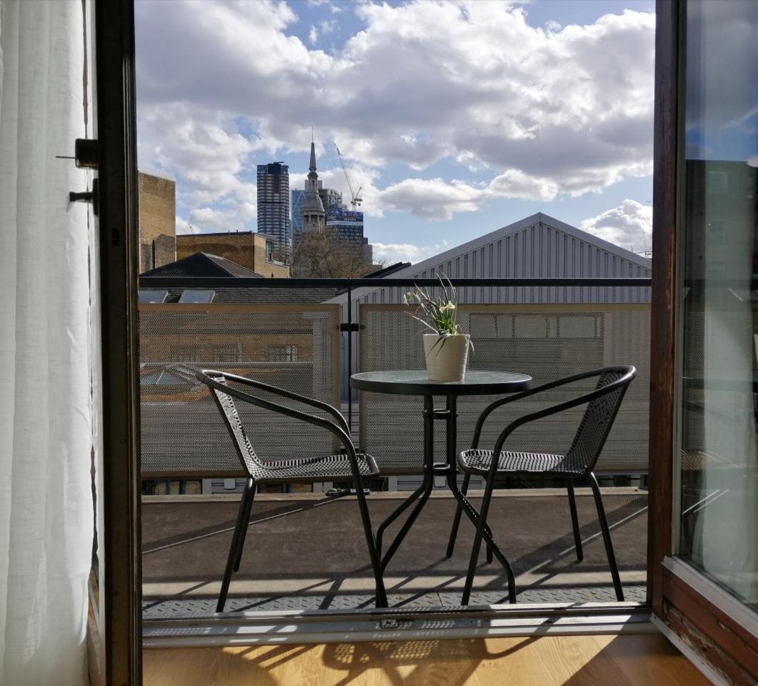 Séjour chez l'habitant Spacious Bright W/private Br, View & Terrace. Londres