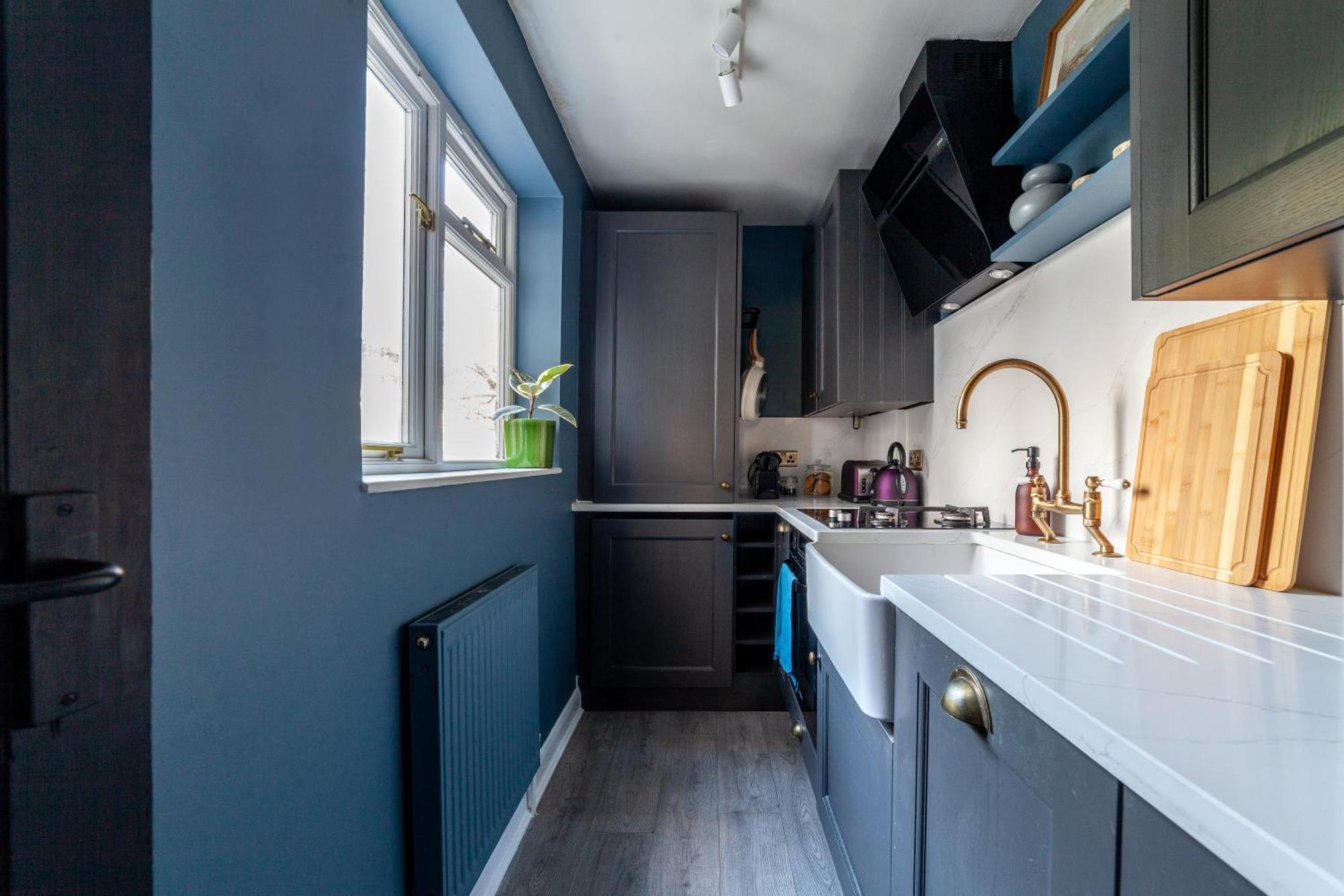 Arte - 2 Bed Luxurious Flat, Garden, 5min Dalston St., Parking Available, Serviced - Up To 5 Ppl *