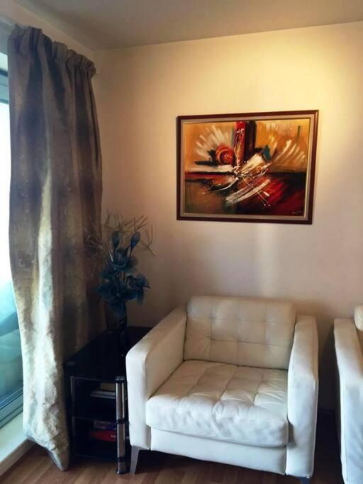 1 Bedroom Flat Near Excel, O2, Canary Wharf - Apartment