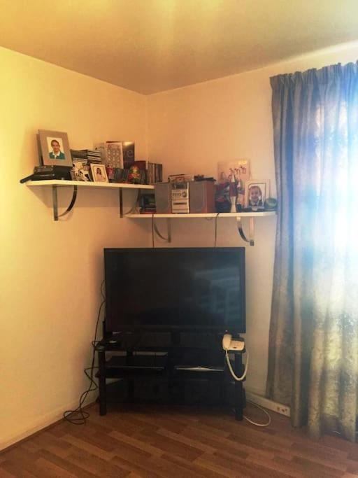 Apartment 1 Bedroom Flat Near Excel, O2, Canary Wharf - London