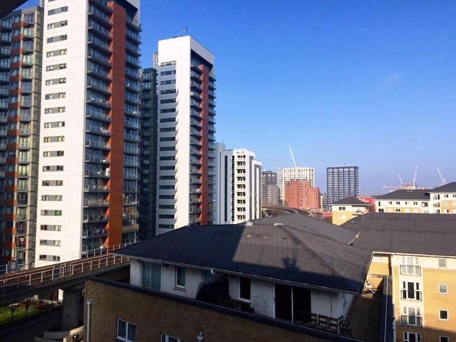 Apartment 1 Bedroom Flat Near Excel, O2, Canary Wharf - *
