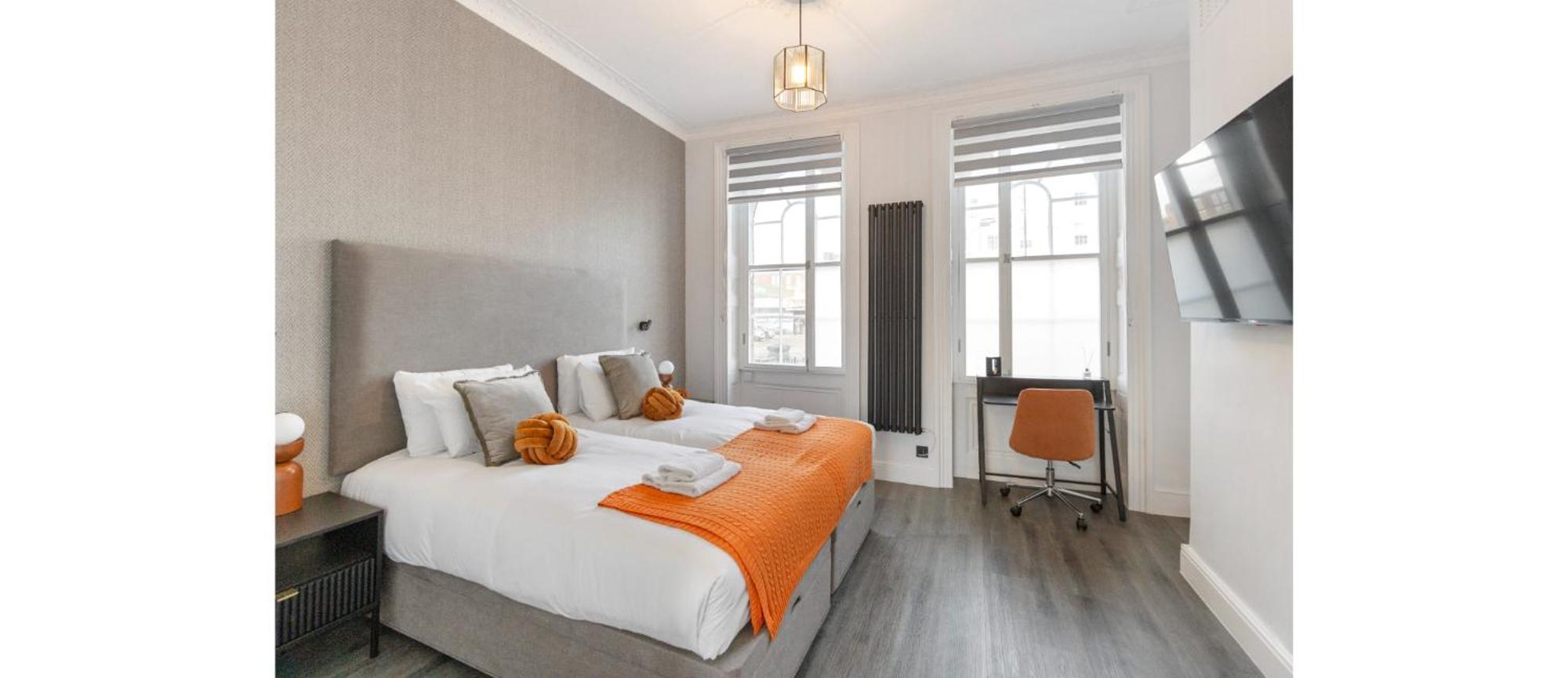 Appartement Simplicity Meets Warmth: 1-bed Delight *