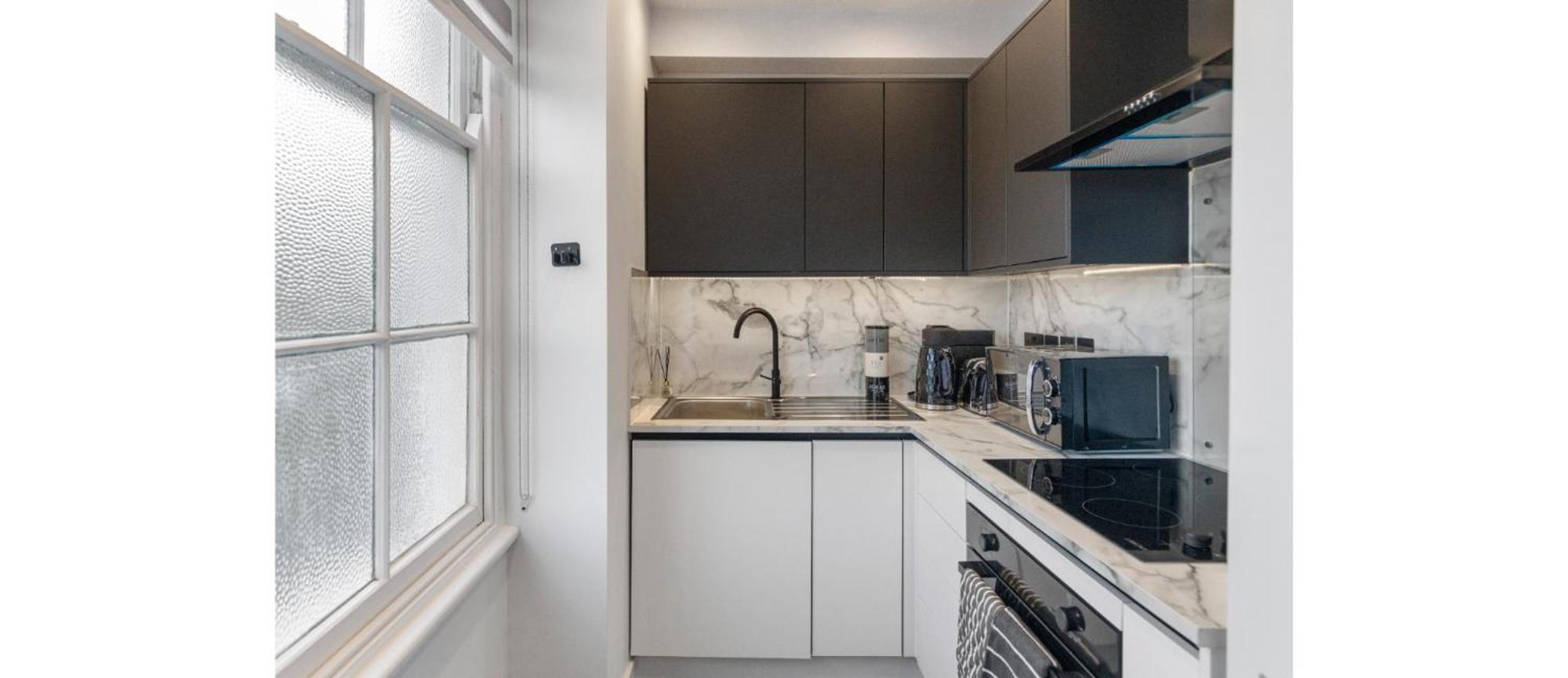 Tranquility Touchdown: Your Sanctuary Appartement Londres