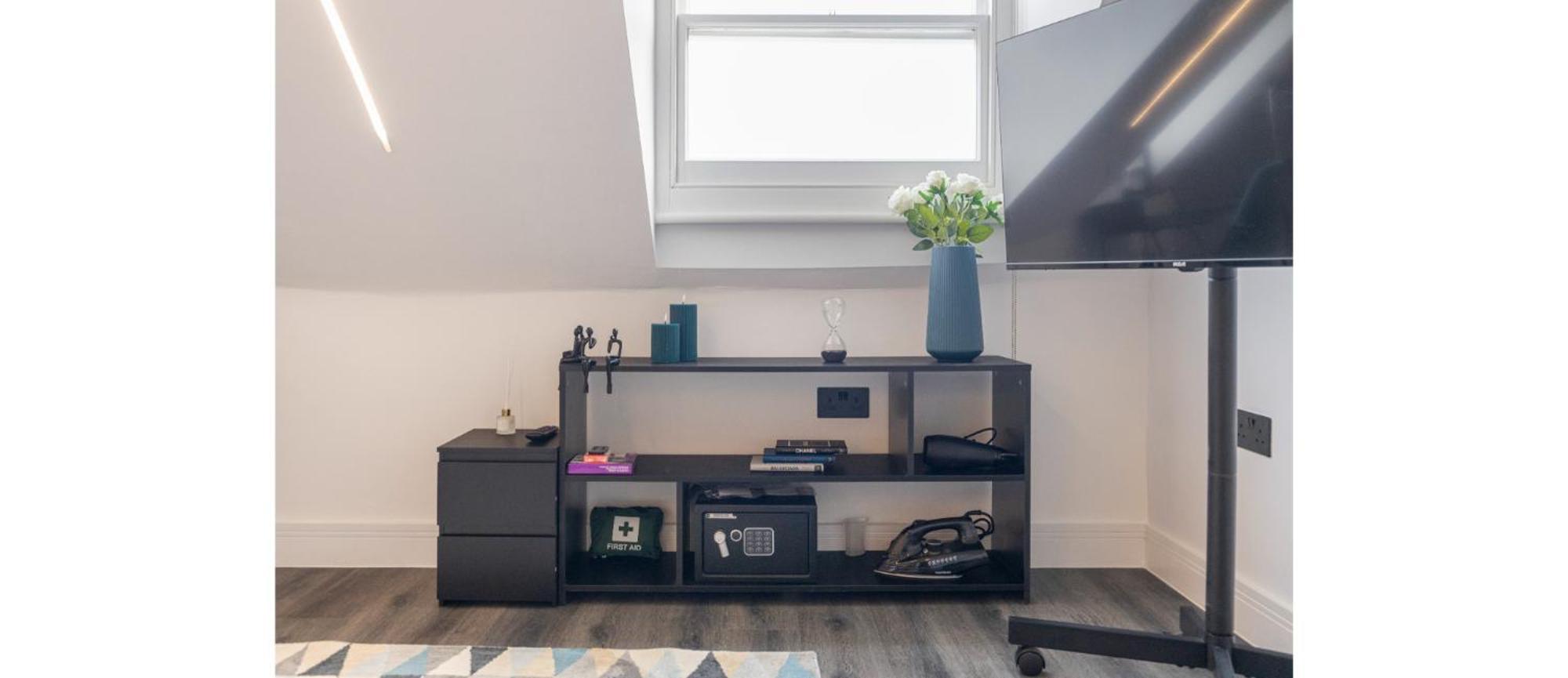 Turquoise Serenity In Apartamento