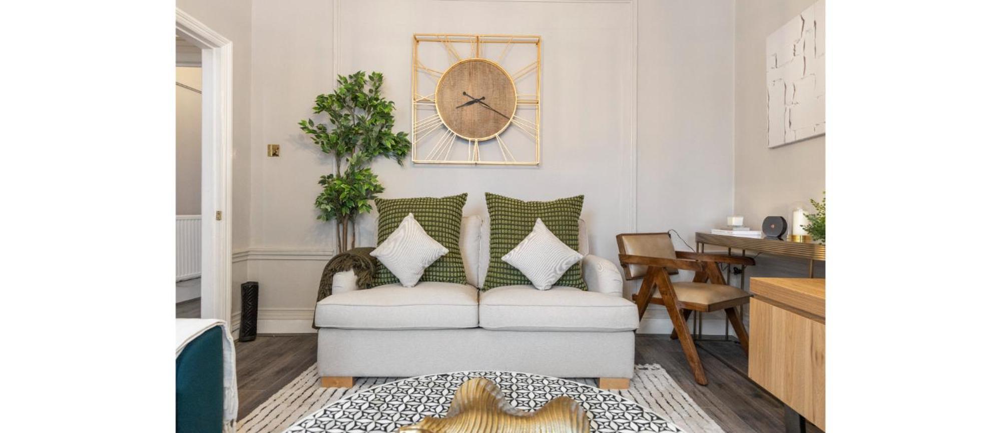 Serenity In The City: 5br In Whitechapel Apartamento