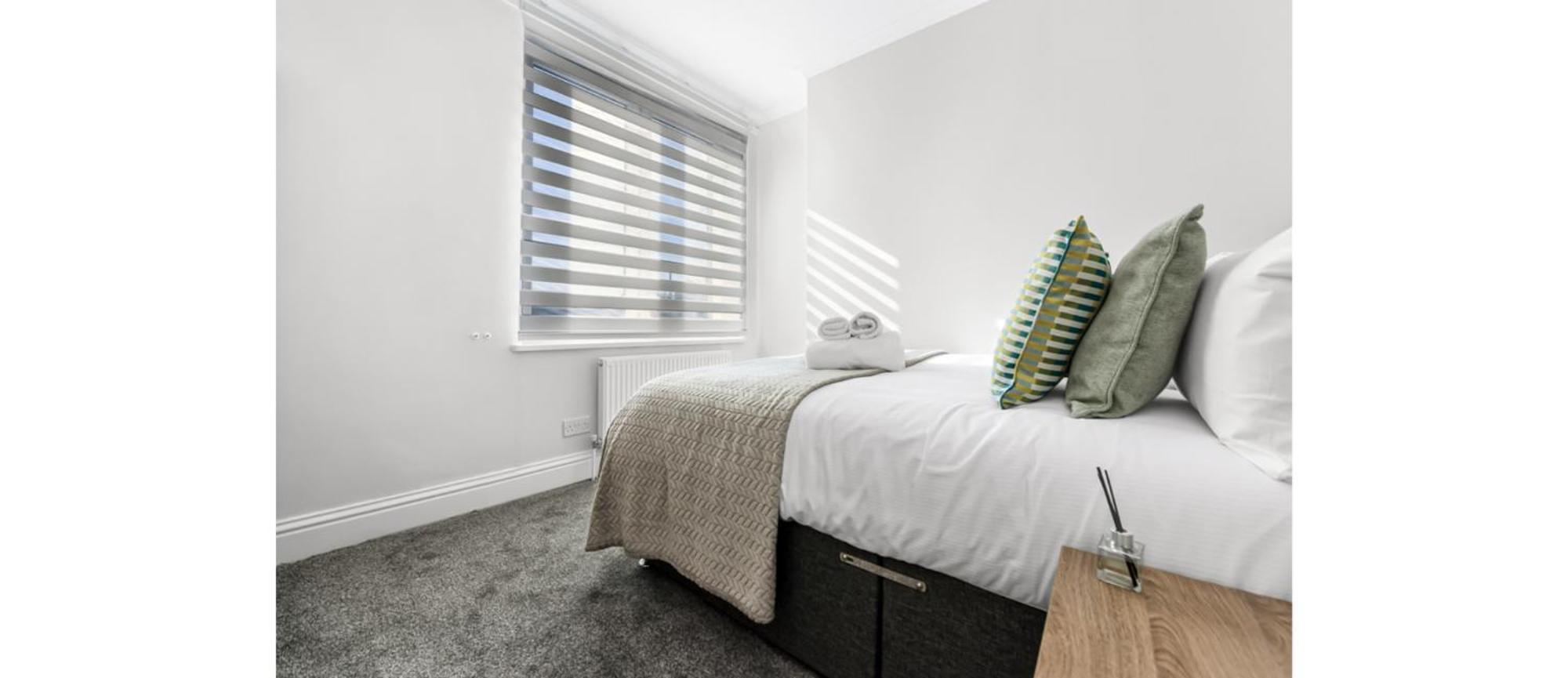 Southwark Serenity: Cozy Flat With Balcony Appartement