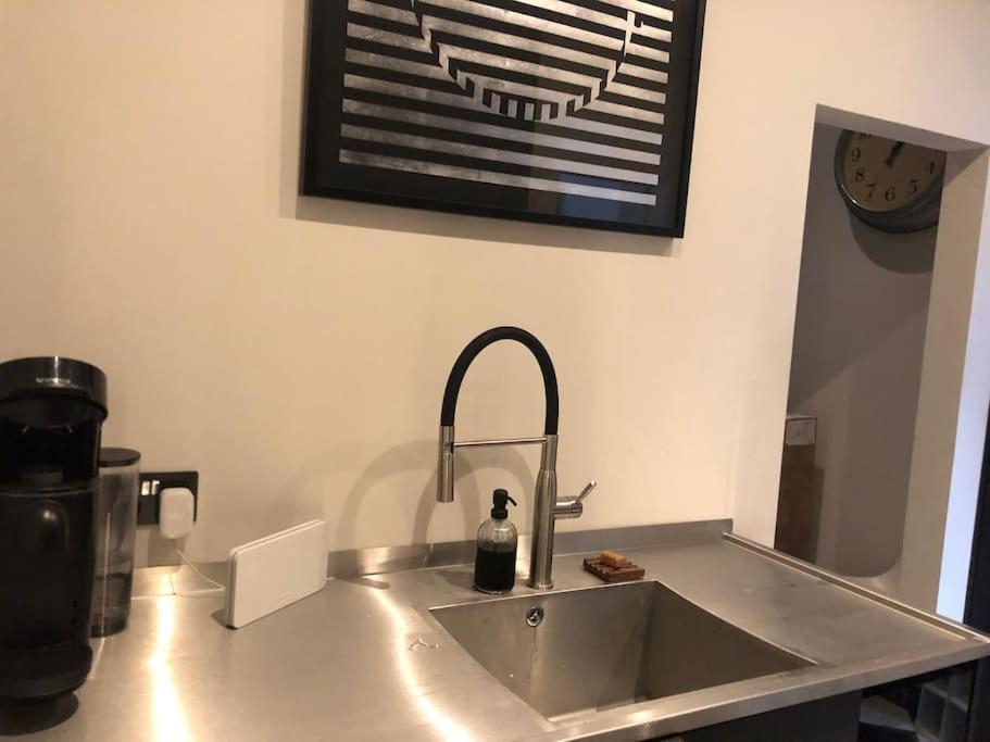 Appartement Stunning Modern Large 5 Bed House Willesden Londres